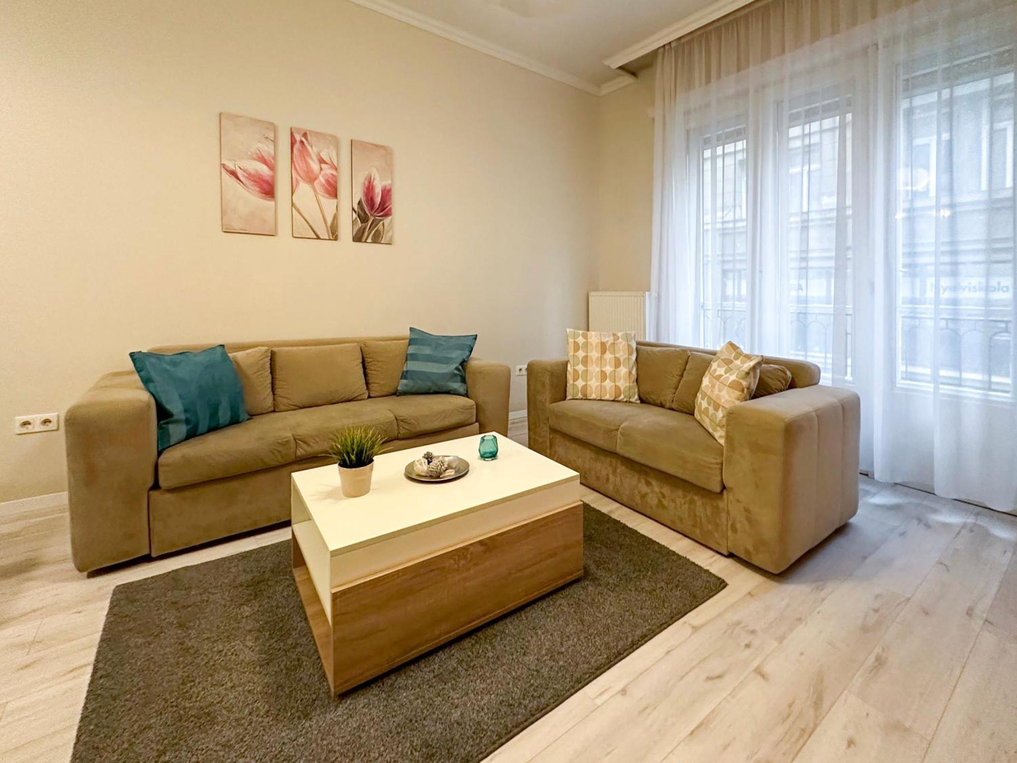 Asboth Taylor Apartment Будапеща Екстериор снимка